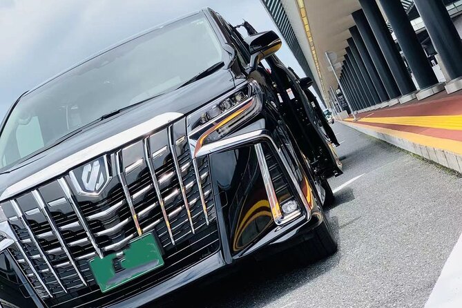 Private arrival Transfer from Osaka Itami Airport(ITM) to central Osaka city - Who should book this private transfer?