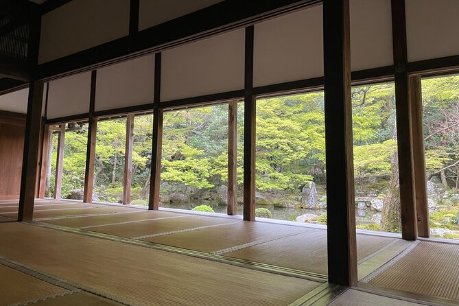 Private car tour Let's uncover secrets of majestic Kyoto history - Arashiyama’s small temples and local sweets