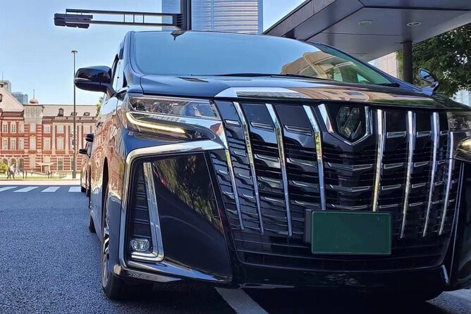 Private Haneda Airport (HND) to Central Tokyo City Transfer - Driver quality and language support