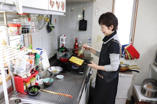 Private Home-Style Cooking Class in Osaka with Local Mom Yoshiko - Key points to know before booking