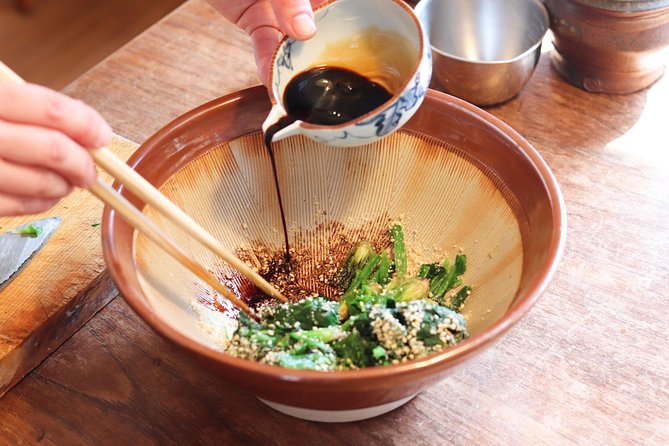 Private Kyoto Market Tour and Authentic Cooking Class with Aki - Key points to know before booking