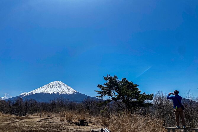 Private Local Hiking to enjoy the nature and culture of Mt.Fuji - Ryugudoketsu and the sacred cave