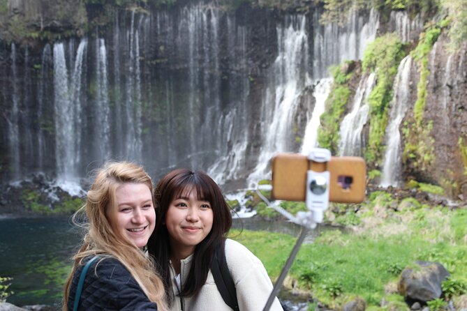 Private Mt Fuji Tour from Tokyo: Scenic BBQ and Hidden Gems - Lake Kawaguchiko and the Fuji Five Lakes