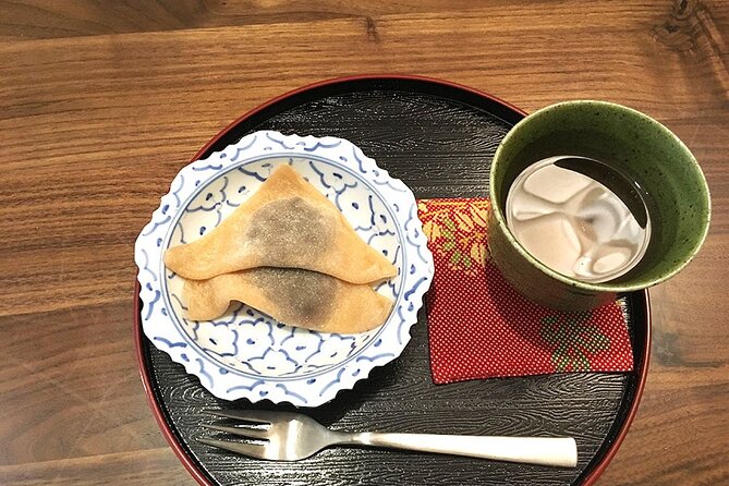 Private Ramen or Gyoza Cooking Class in Kyoto with Chef Midori - The welcome tea and Japanese pantry basics