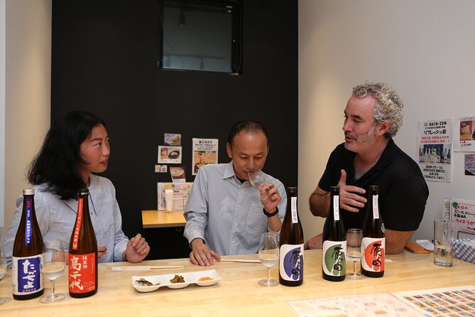 Private Sake Tasting in Central Kyoto with Sake Sommelier - A no-seats bar with a relaxed Kyoto feel