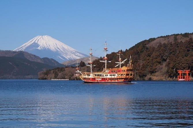 Private Tour - Hakone Day Trip! A Tour to Explore All Must-Sees! - Lunch with a view at Togendai