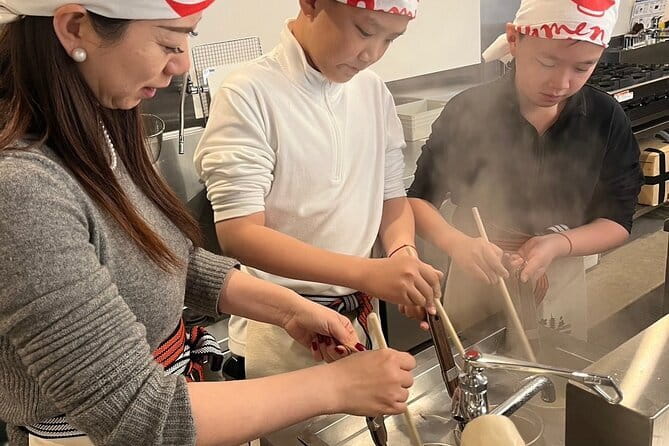 Ramen Cooking Class at Lake Kawaguchiko (Short Course) - Mt. Fuji views with your finished ramen