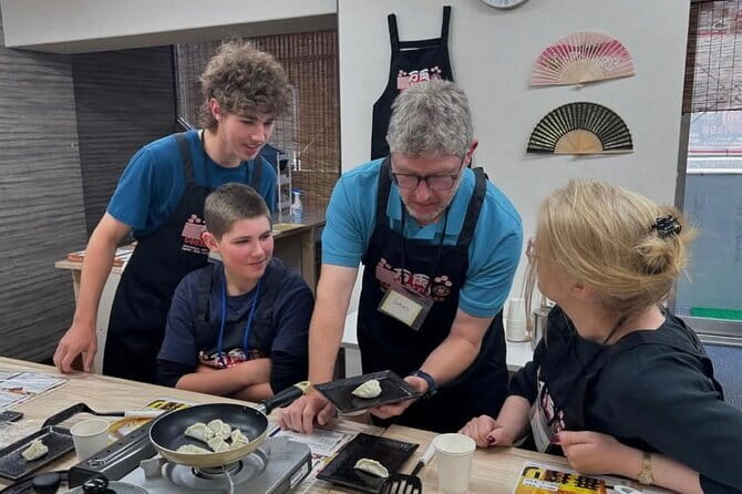 Ramen Gyoza Onigiri Japanese Cooking Class in Kyoto - Starting with ramen broth, not handmade noodles
