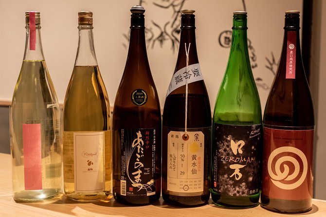 Sake Tasting Masterclass in Shinjuku (8+ Varieties with a Pro) - Why the eight-person limit improves the experience