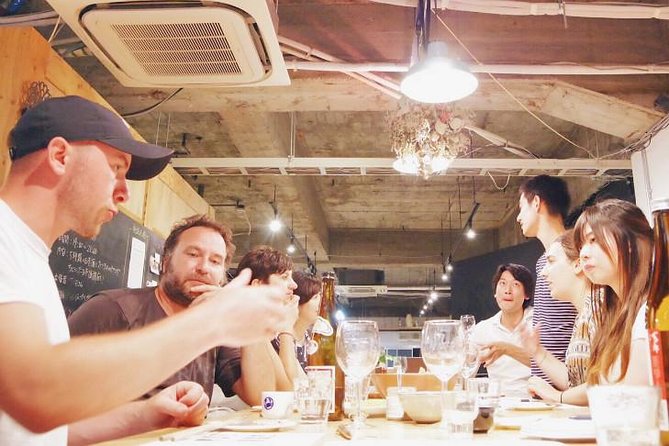 Sake Tasting Masterclass in Shinjuku (8+ Varieties with a Pro) - Learning how rice, water, and brewing shape the bottle