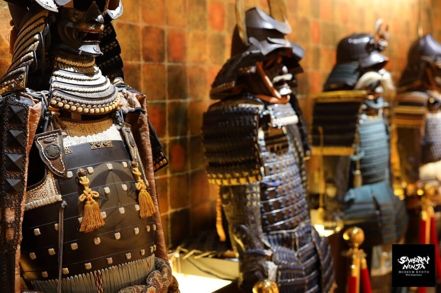 Samurai Ninja Museum Asakusa: Samurai Sword Lesson & Tour - English instruction and group atmosphere