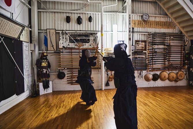 Samurai Training Experience KENDO in Osaka - Who will enjoy this most