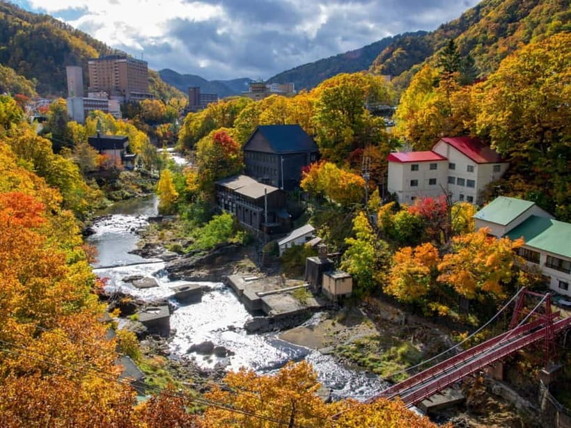 Sapporo: The Indigenous Ainu People & Jozankei walking tour - Meeting Scott at Sapporo Station