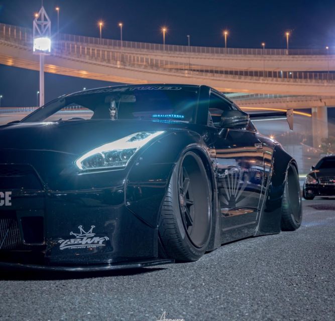Secret Car Meet: R34 Skyline Car Club Membership - Daikoku Parking Area, the evening’s big goal