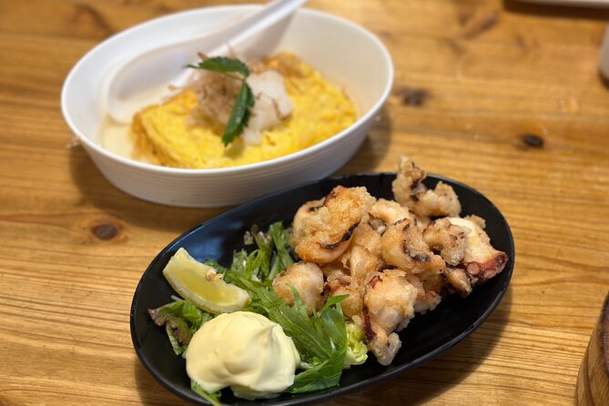 Shinjuku: Food Tour – 15 Dishes at 4 Eateries - Walking pace, group size, and comfort