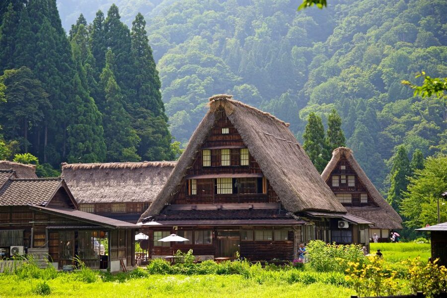 Shirakawa-go, Gokayama & Takayama Private Tour From Kanazawa - Gokayama for a quieter old-village feel