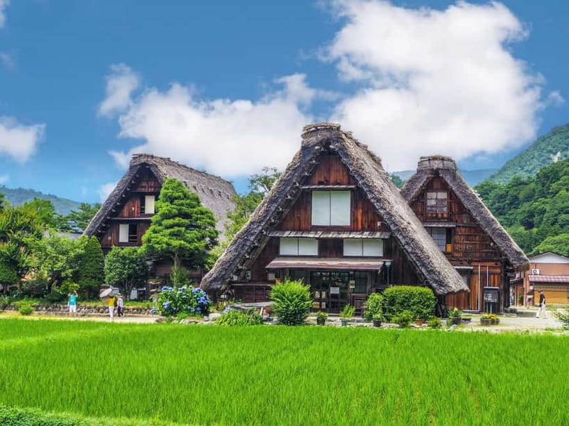 Shirakawago&HidaTakayama&GujoHachiman 1 Day Tour from Nagoya - Two hours in Takayama’s Edo-period streets
