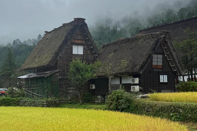 Shirakawago & Kanazawa from Kanazawa - Higashi Chaya brings old Kanazawa into the picture