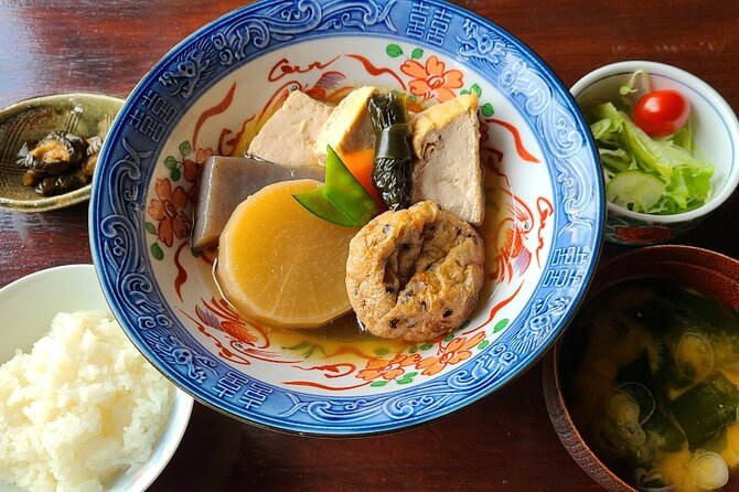 Shirakawago & Takayama Bus Tour from Nagoya w/Optional Lunch - The Koshiyama lunch choice