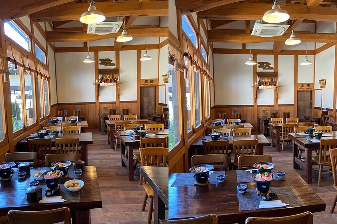 Shirakawago & Takayama Bus Tour from Nagoya w/Optional Lunch - What the guide actually does
