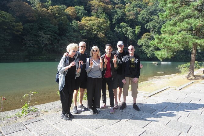 Shore excursion: Full Day Private Kyoto Tour From Osaka/Kobe Port - The private guide is the main variable