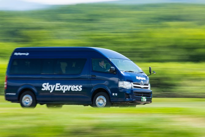 SkyExpress Private Transfer: New Chitose Airport - Niseko (8 Pax) - Niseko drop-off without the station shuffle