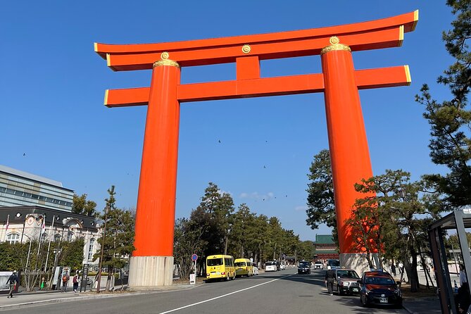 Start from Kyoto Station: Early Morning E-Bike Tour with Kyotoite - Sanjusangendo and the scale of Buddhist art
