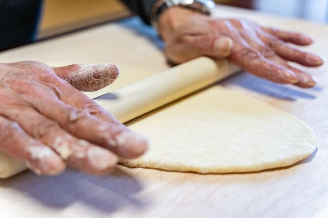 Sushi Cooking Class at Sushi Factory -KIWAMI- Mt.Fuji - Is $141.84 a fair price?