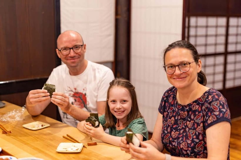Takayama: Onigiri and miso soup making at a buddhist temple - What happens during the one-hour class