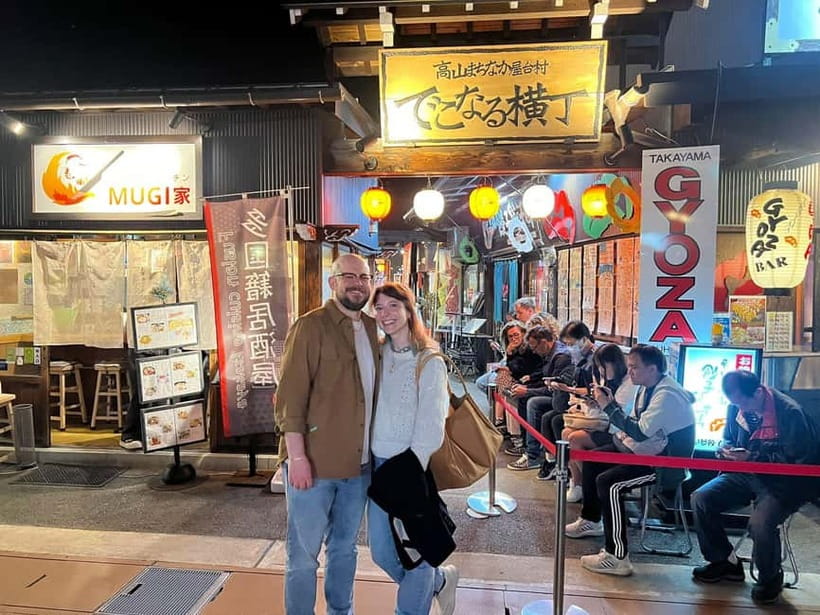Takayama: Private Night Walking Tour with Dinner - Sanmachi-suji and Takayama’s wooden townscape