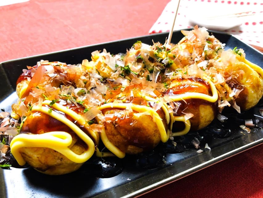 Takoyaki cooking experience in Kabukicho, Shinjuku - A family activity with one important limit