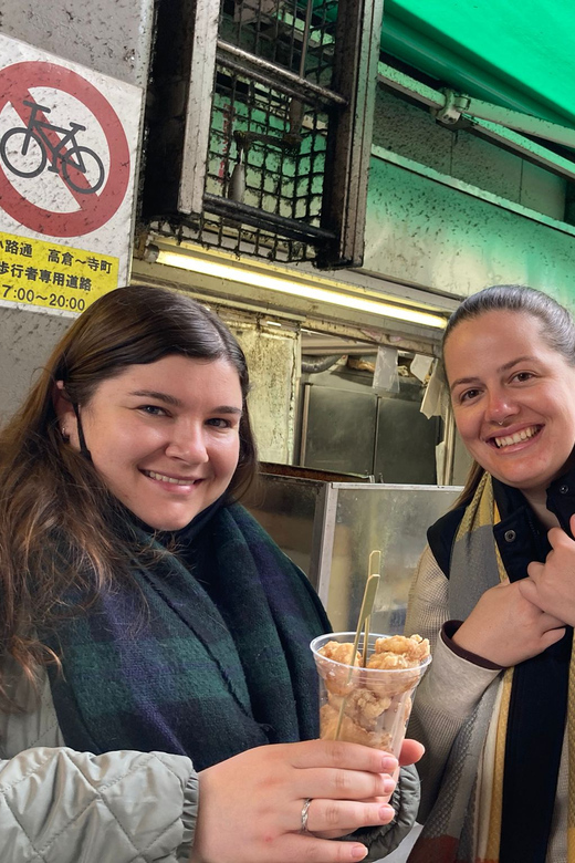Taste of Nishiki Market Walking Food Tour with Local guide - The guide can shape the experience