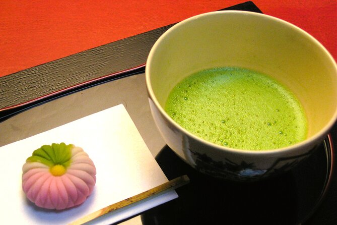 Tea ceremony and kimono experience at Kyoto, Tondaya - Entering Tondaya in Kyoto’s Nishijin district
