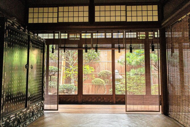 Tea ceremony and kimono experience at Kyoto, Tondaya - Why the group size can change the whole visit