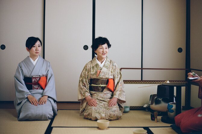 Tea ceremony by the tea master in Kyoto SHIUN AN - What happens when you arrive at SHIUN AN