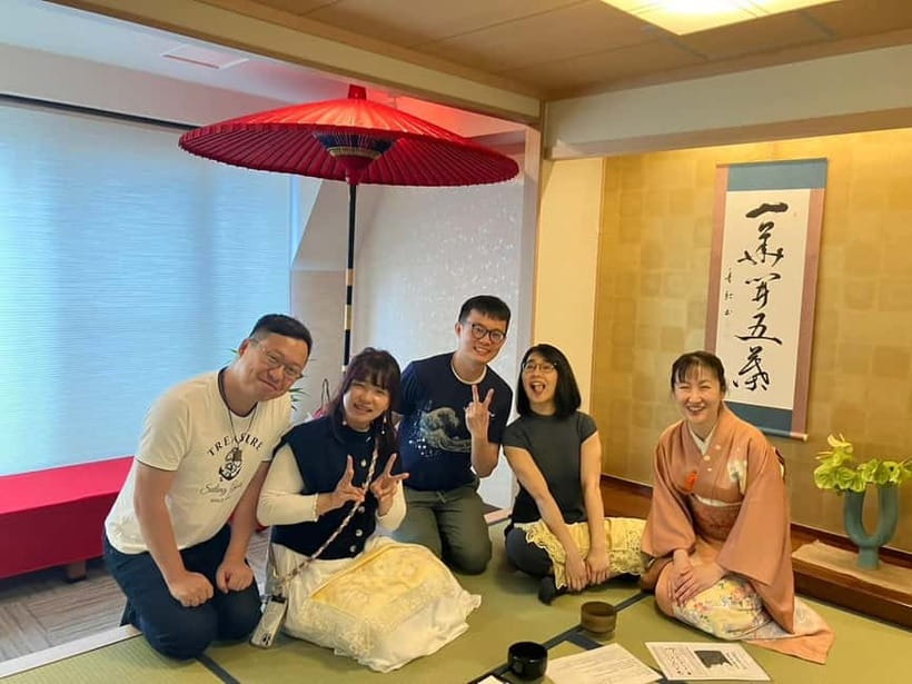 Tea ceremony experience in Japanese-style room 60min - How long the visit really takes