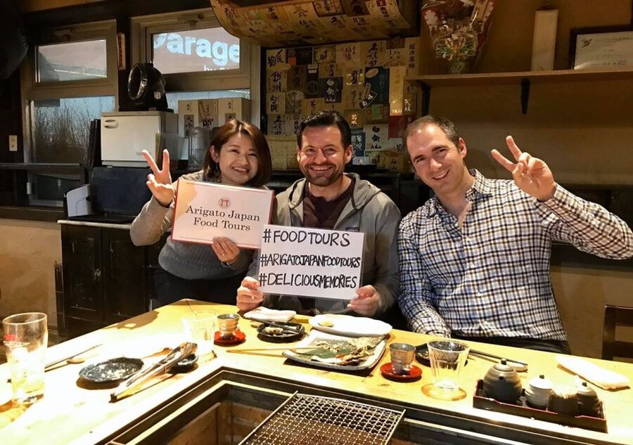 Tokyo: 3-Hour Food Tour of Shinbashi at Night - Ramen first: a warm start to the evening