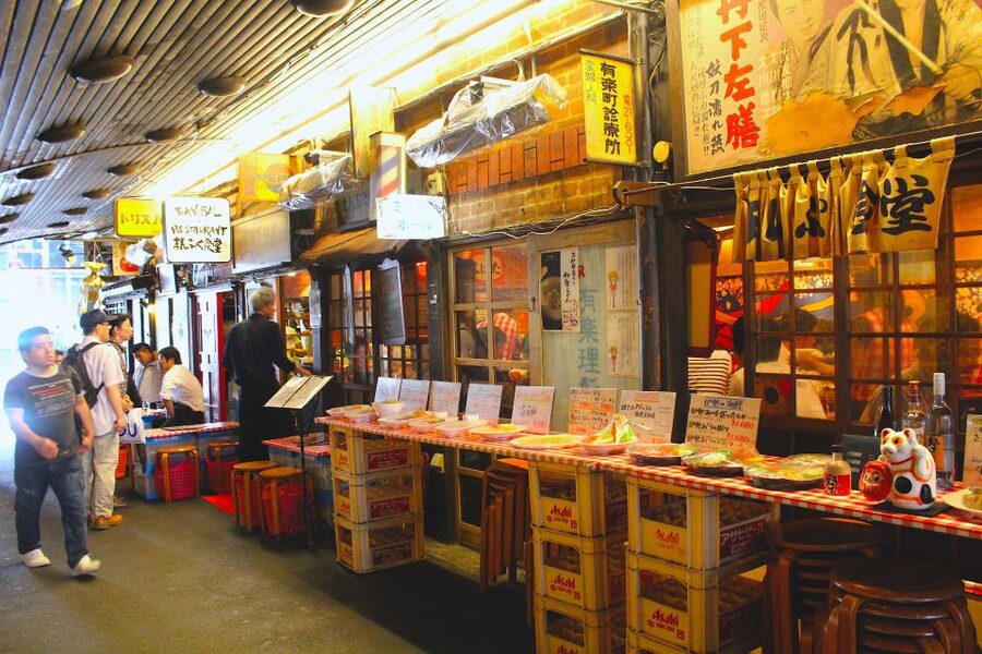 Tokyo: Allstar Food Tour - Why a small group matters in Tokyo