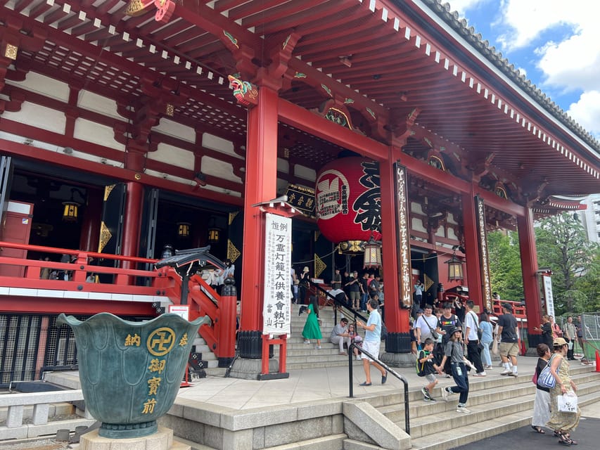 Tokyo: Asakusa and Tokyo’s Oldest Temple Senso-ji Tour - What the two-hour format does well