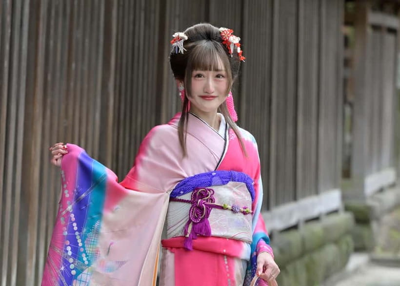 Tokyo: Asakusa Kimono Dressing and Matcha Experience - The optional 60-minute photo session