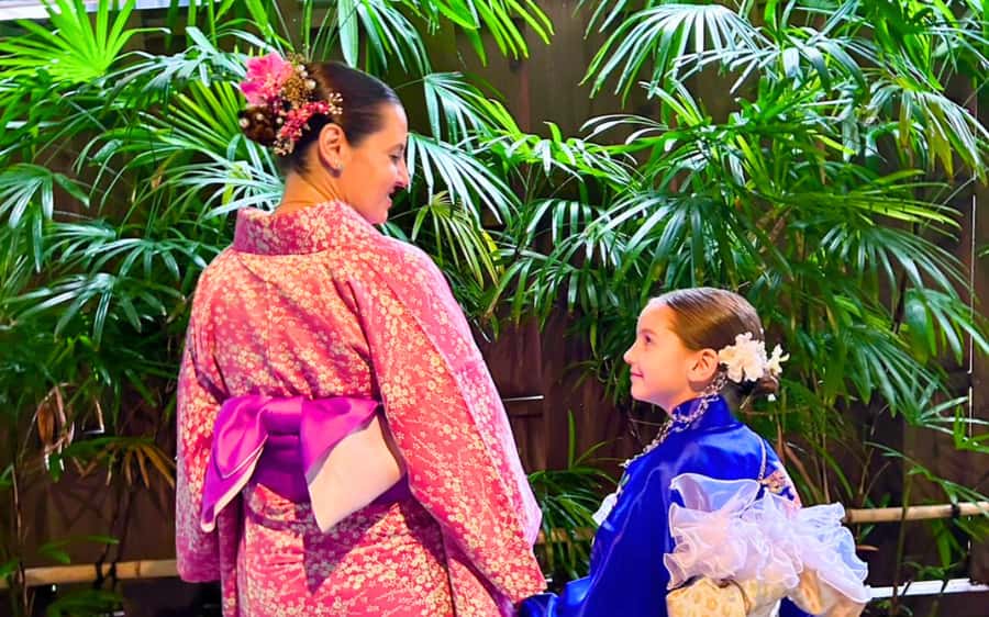 Tokyo: Asakusa Kimono Rental Experience - Choosing a kimono near Sensoji Temple