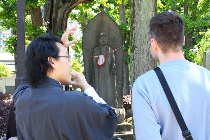 Tokyo: Asakusa Walking Tour with Japanese Comedian - Sumida Park and the first look at Asakusa
