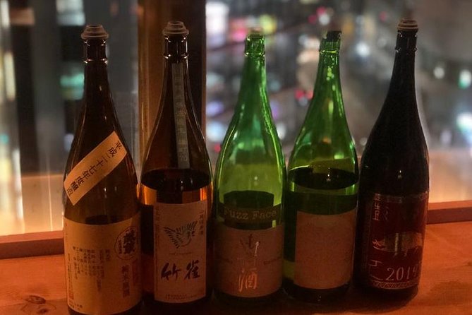 Tokyo Bar Hopping Tour in Shinjuku (All-You-Can-Drink + Dinner) - Food, drinks, and what all-you-can-drink means here