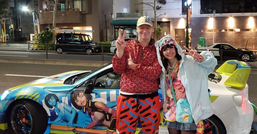 Tokyo: Daikoku JDM Car Meet in the Famous 303 600HP GTR R-35 - Small details that make the night easier