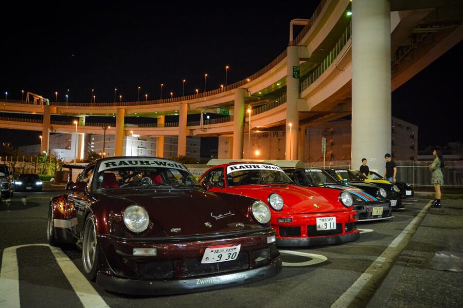 Tokyo: Daikoku JDM Car Meet Tour + LibertyWalk & Autobacs! - SuperAutobacs shows the everyday side of JDM culture