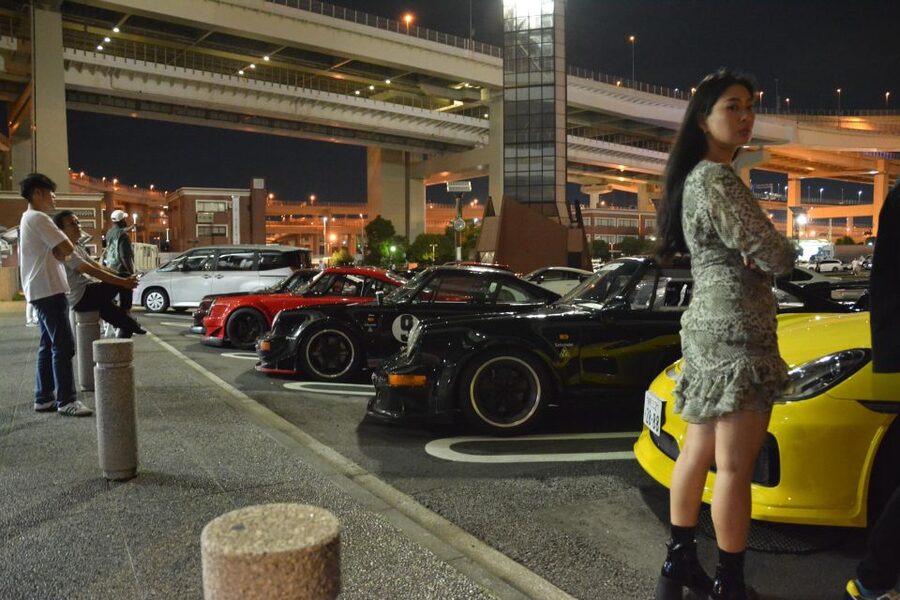 Tokyo: Daikoku JDM Car Meet Tour + LibertyWalk & Autobacs! - The guides shape the experience