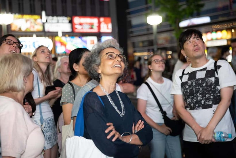 Tokyo: Dark Side of Tokyo Shinjuku Red Light Walking Tour - Hanazono Shrine, a calm pause in the neon