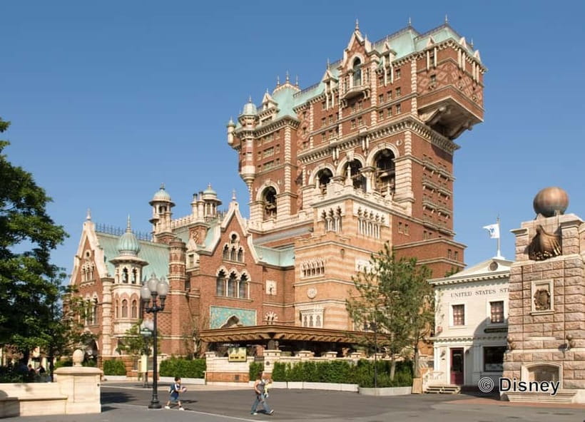 Tokyo: DisneySea 1-Day Passport - Why Tokyo DisneySea feels different from a standard Disney day