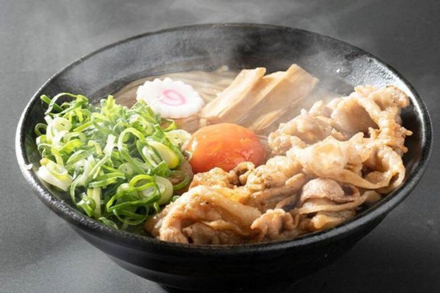 Tokyo: Easy Ramen Cooking Experience in Kabukicho, Shinjuku - What this Shinjuku ramen class really offers