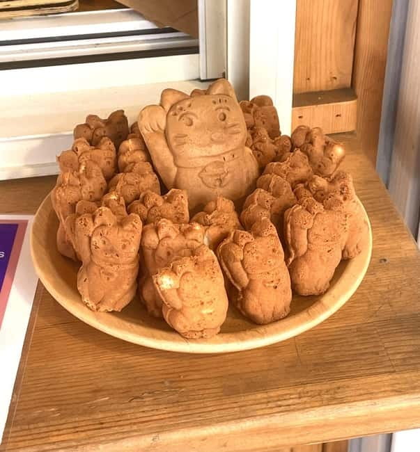 Tokyo: Gotokuji Cat Temple, Shinjuku Cat Cafe & 3D Cat Tour - Is $56 a fair price?